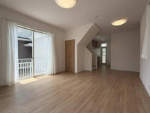 【神奈川県/鎌倉市七里ガ浜東】鎌倉市七里ガ浜東5丁目　中古戸建 LDK