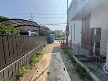 【神奈川県/鎌倉市台】鎌倉市台5丁目　新築戸建　全1棟 アプローチ