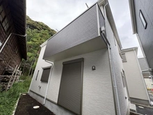 【神奈川県/藤沢市城南】藤沢市城南第6（I期）新築分譲住宅全7棟2号棟 外観：全7棟
画像中央