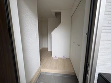 【神奈川県/藤沢市城南】藤沢市城南第6（I期）新築分譲住宅全7棟2号棟 玄関