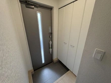 【神奈川県/藤沢市城南】藤沢市城南第6（I期）新築分譲住宅全7棟 3号棟 玄関