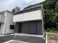 【神奈川県/藤沢市城南】藤沢市城南第6（I期）新築分譲住宅全7棟 4号棟 外観：全7棟
画像中央