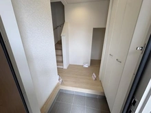 【神奈川県/藤沢市城南】藤沢市城南第6（I期）新築分譲住宅全7棟 4号棟 玄関