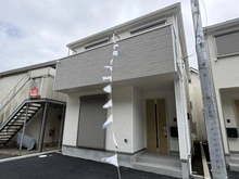 【神奈川県/藤沢市城南】藤沢市城南第6（I期）新築分譲住宅全7棟 5号棟 外観：全7棟
画像中央