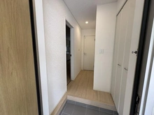 【神奈川県/藤沢市城南】藤沢市城南第6（I期）新築分譲住宅全7棟 5号棟 玄関