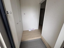 【神奈川県/藤沢市城南】藤沢市城南第6（I期）新築分譲住宅全7棟 7号棟 玄関