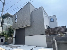 【神奈川県/横浜市港南区日野南】港南区日野南7丁目　新築戸建　全1棟 外観