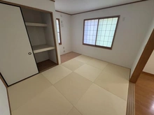 【神奈川県/横浜市栄区長沼町】栄区長沼町　中古戸建 和室