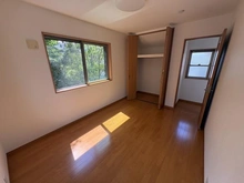 【神奈川県/横浜市栄区長沼町】栄区長沼町　中古戸建 洋室