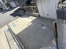 【神奈川県/横浜市栄区長沼町】栄区長沼町　中古戸建 駐車場