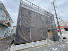 【神奈川県/横浜市港南区笹下】横浜市港南区笹下3丁目　新築戸建 建築中の外観