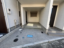 【神奈川県/茅ヶ崎市浜竹】茅ケ崎市浜竹1丁目　新築戸建て　4号棟　全6号棟 駐車場