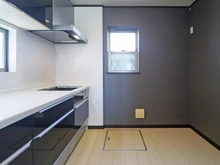 【神奈川県/座間市新田宿】座間市新田宿　中古戸建 キッチン