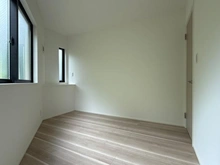 【神奈川県/横浜市栄区笠間】横浜市栄区笠間4丁目　新築戸建　2号棟(全6棟) サービスルーム（納戸）