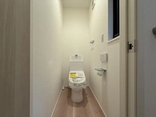 【神奈川県/横浜市栄区笠間】横浜市栄区笠間4丁目　新築戸建　2号棟(全6棟) トイレ