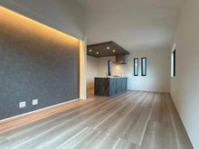 【神奈川県/横浜市栄区笠間】横浜市栄区笠間4丁目　新築戸建　4号棟(全6棟) リビング