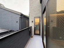 【神奈川県/横浜市栄区笠間】横浜市栄区笠間4丁目　新築戸建　4号棟(全6棟) バルコニー