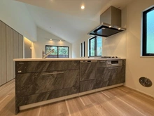 【神奈川県/横浜市栄区笠間】横浜市栄区笠間4丁目　新築戸建　5号棟(全6棟) キッチン