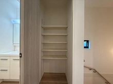 【神奈川県/横浜市栄区笠間】横浜市栄区笠間4丁目　新築戸建　5号棟(全6棟) 収納