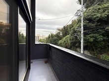 【神奈川県/横浜市栄区笠間】横浜市栄区笠間4丁目　新築戸建　5号棟(全6棟) バルコニー