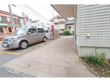 【神奈川県/横浜市神奈川区三ツ沢下町】神奈川区三ツ沢下町　中古戸建 駐車場