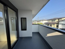 【神奈川県/横浜市栄区亀井町】栄区亀井町　新築戸建1期　全1棟 バルコニー