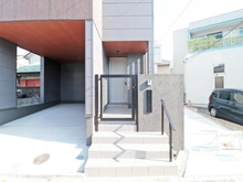 【神奈川県/鎌倉市材木座】材木座3丁目　新築一戸建　全1棟 アプローチ