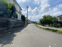 【神奈川県/横浜市港南区丸山台】港南区丸山台3丁目　中古戸建 前面道路