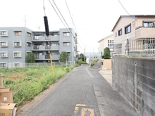 【神奈川県/川崎市宮前区馬絹】川崎市宮前区馬絹4丁目　新築戸建　1号棟 前面道路