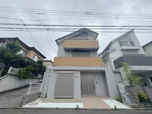 【神奈川県/横浜市青葉区新石川】新石川4丁目　中古戸建 外観
