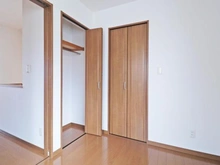 【神奈川県/横浜市青葉区新石川】新石川4丁目　中古戸建 収納