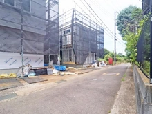 【神奈川県/横浜市都筑区川和町】川和町新築戸建　1号棟 前面道路