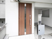 【神奈川県/川崎市宮前区神木本町】宮前区神木本町3丁目　中古戸建 玄関