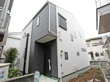 【神奈川県/川崎市宮前区有馬】宮前区有馬8丁目　新築戸建て 建築中の外観