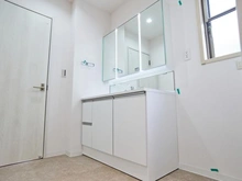 【神奈川県/川崎市宮前区犬蔵】宮前区犬蔵1丁目　中古戸建 洗面室