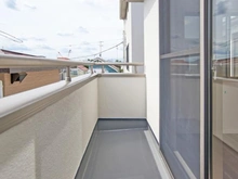 【神奈川県/川崎市宮前区犬蔵】宮前区犬蔵1丁目　中古戸建 バルコニー