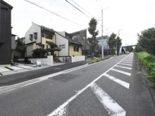 【神奈川県/横浜市青葉区もみの木台】青葉区もみの木台　新築戸建てA棟 前面道路