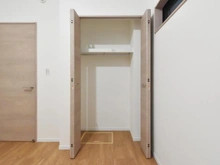 【神奈川県/横浜市青葉区もみの木台】青葉区もみの木台　新築戸建てB棟 収納