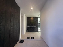 【神奈川県/横浜市青葉区美しが丘】青葉区美しが丘2丁目 中古戸建 玄関：※家具・調度品等は販売価格に含まれておりません。
