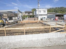 【神奈川県/川崎市宮前区南野川】宮前区南野川2丁目　新築戸建て4号棟（全5棟） 現地（建築前）：全5棟：4号棟（写真中央）