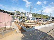 【神奈川県/川崎市宮前区南野川】宮前区南野川2丁目　新築戸建て5号棟（全5棟） 現地（建築前）：全5棟：5号棟（写真中央）