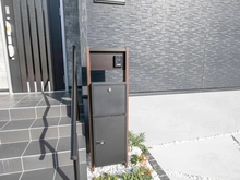 【神奈川県/川崎市麻生区虹ケ丘】麻生区虹ヶ丘1丁目　新築戸建　1号棟（全2棟） インターフォン・メールBOX