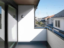 【神奈川県/川崎市麻生区虹ケ丘】麻生区虹ヶ丘1丁目　新築戸建　2号棟（全2棟） バルコニー