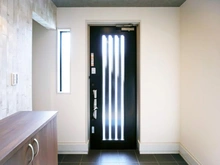 【神奈川県/川崎市麻生区虹ケ丘】麻生区虹ヶ丘1丁目　新築戸建　2号棟（全2棟） 玄関