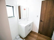 【神奈川県/川崎市宮前区犬蔵】宮前区犬蔵1丁目　新築戸建て1号棟（全2棟） 洗面室