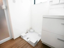 【神奈川県/川崎市宮前区犬蔵】宮前区犬蔵1丁目　新築戸建て1号棟（全2棟） 洗面室：洗濯機置き場