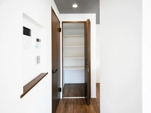 【神奈川県/川崎市宮前区犬蔵】宮前区犬蔵1丁目　新築戸建て1号棟（全2棟） 収納