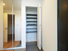 【神奈川県/川崎市高津区北野川】高津区北野川　新築戸建て1号棟（全2棟） 玄関：シューズインクローゼット