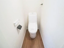 【神奈川県/横浜市都筑区東山田】都筑区東山田1丁目　新築戸建て2号棟（全3棟） トイレ