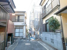 【神奈川県/横浜市都筑区東山田町】都筑区東山田町　新築戸建 前面道路